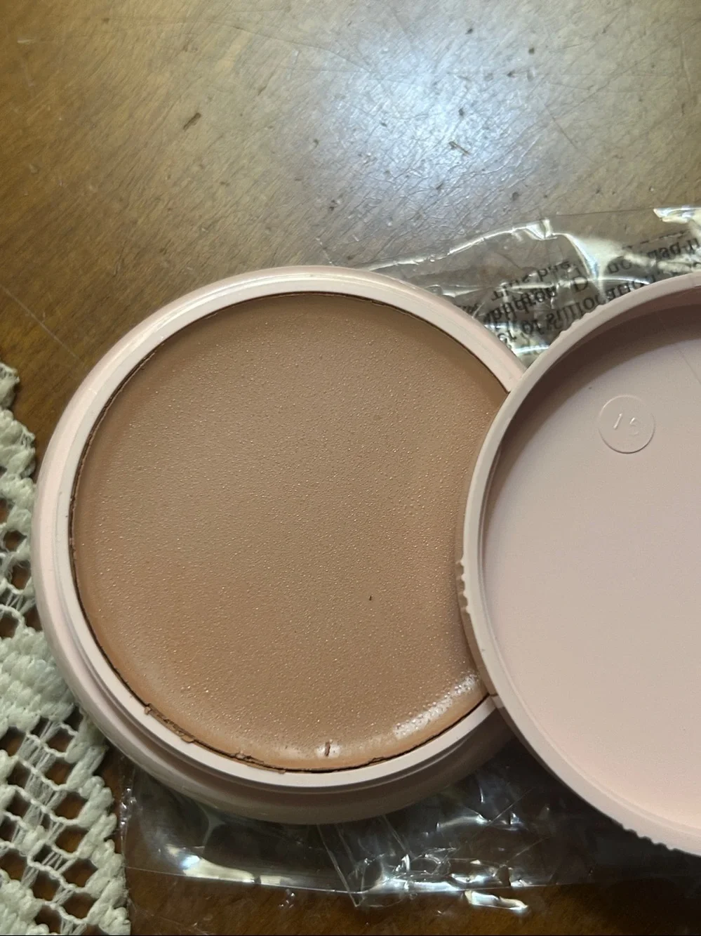 Mary Kay Day Radiance foundation Formula One in Rose Beige, new
